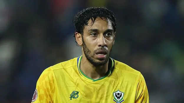 Government suspends Gabon team and bans Aubameyang